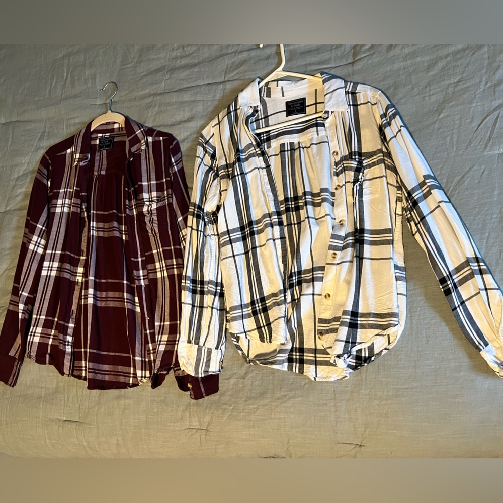 2 SM Abercrombie Women’s light weight flannels